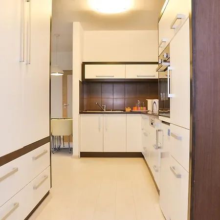 Strand Apartman Apartment Hajduszoboszlo