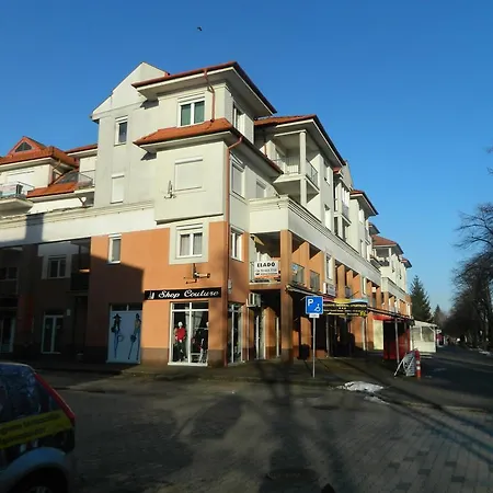 Apartment Strand Apartman Hajduszoboszlo